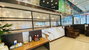 Reception - Metro Lodge Beach (Durban)