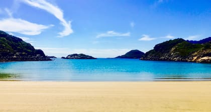 Lofoten Beach Glamping