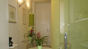 Free daily local cuisine breakfast - B&B Linea Verde (Milan)