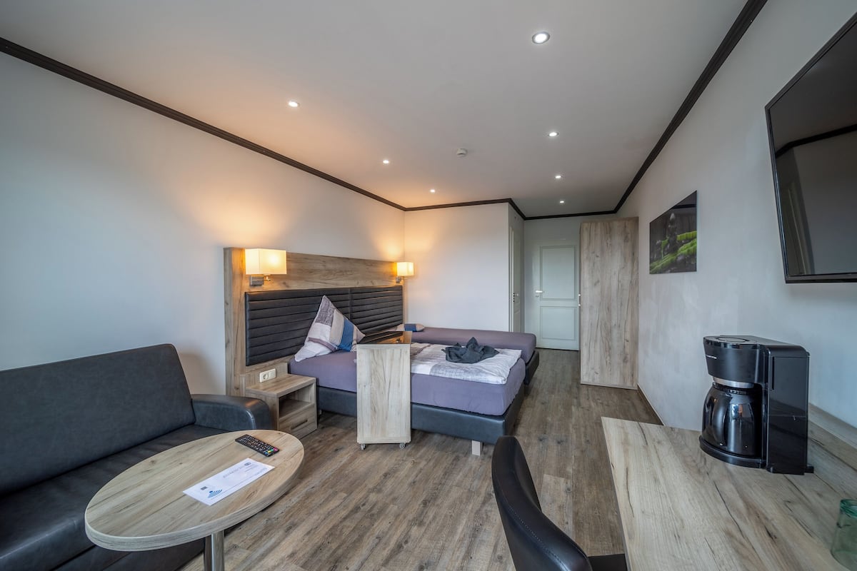 double or twin room, canal view | 1 bedroom, premium bedding, desk, iron/ironing board