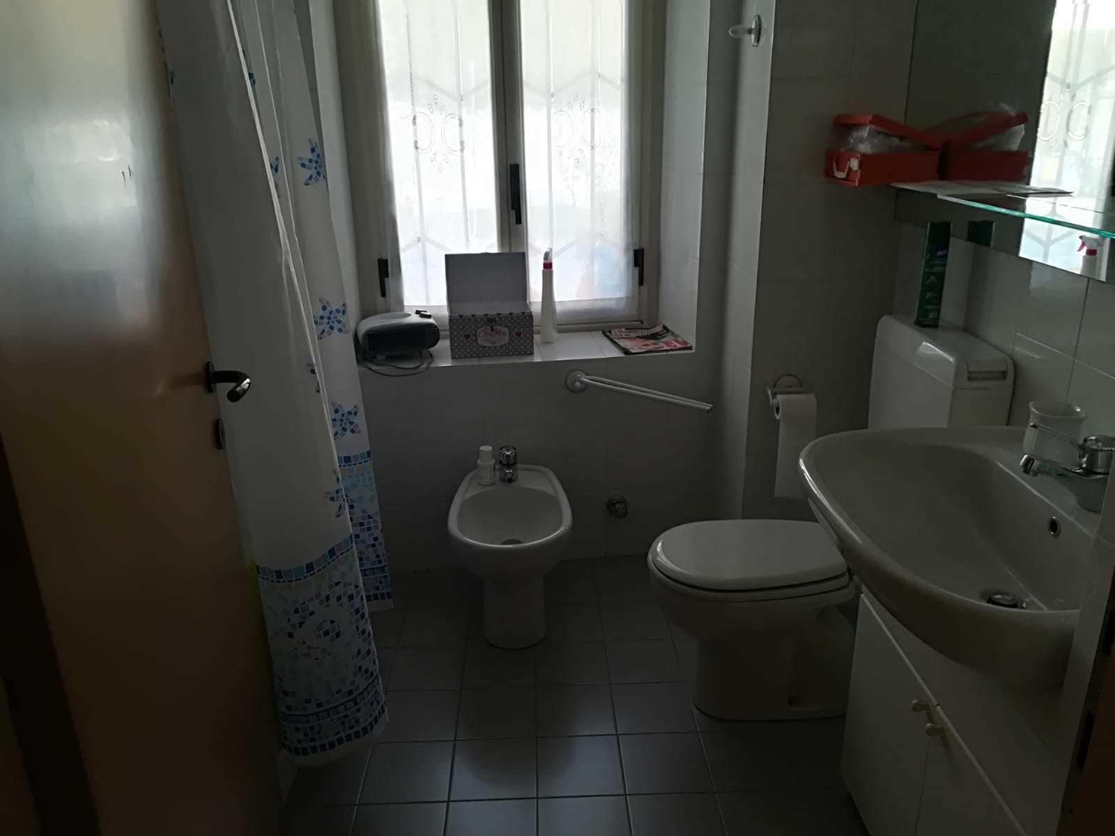 淋浴/浴缸二合一、免費盥洗用品、吹風機、浴袍