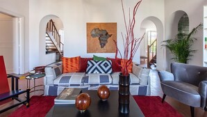 Unclassified image, 3 of 41, button - Trastevere Charming Penthouse (Rome)