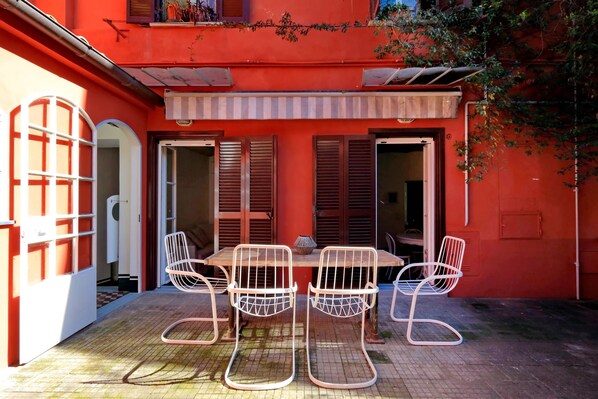 Huis, meerdere bedden, uitzicht op stad (Art Deco Terrace Apartment) | Terras