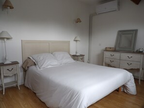 舒适双人房, 1 张双人床 | 高档床上用品、记忆海绵床垫、特色装修、特色家居