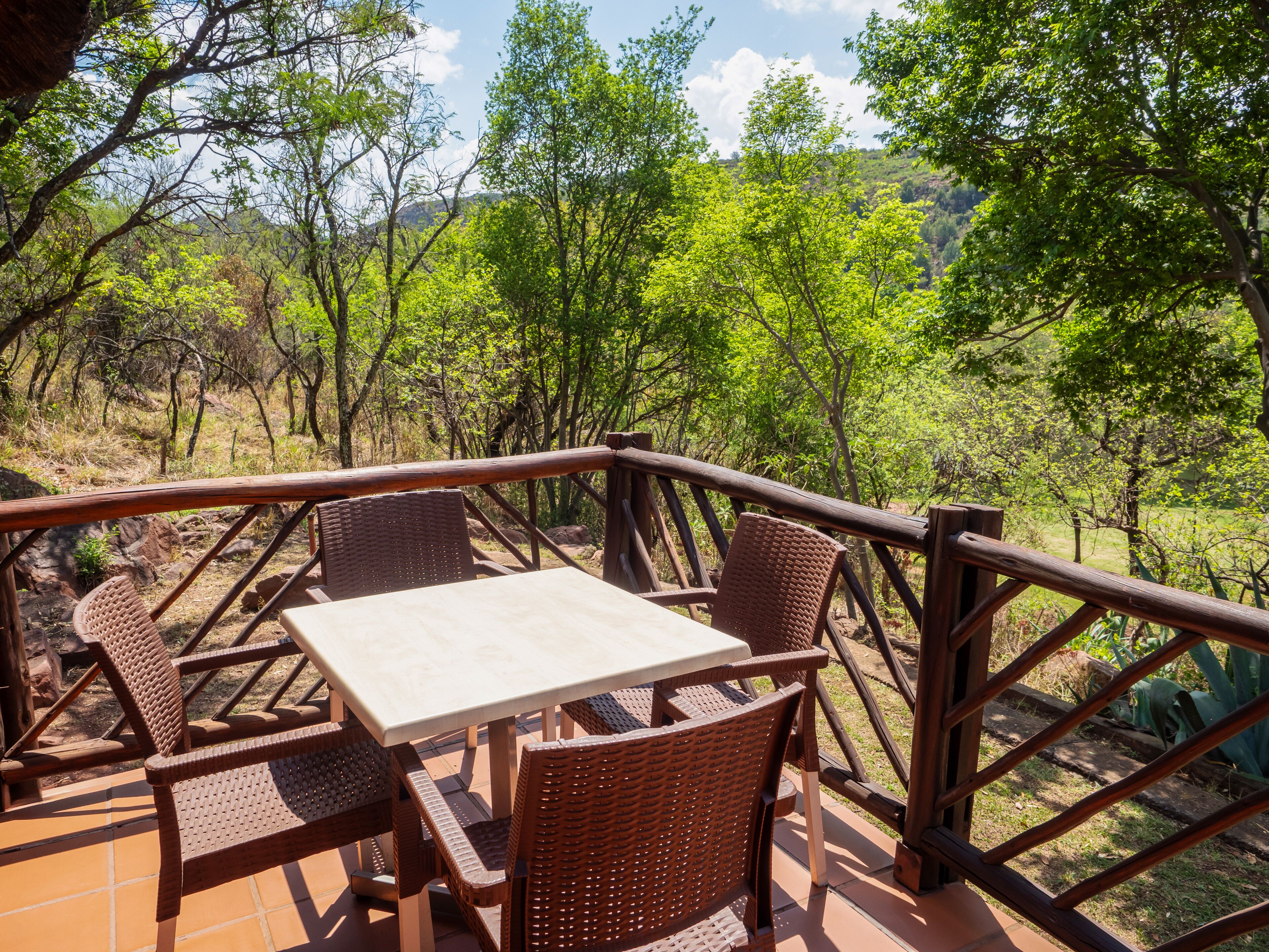 Familiealpehytte | Haveudsigt