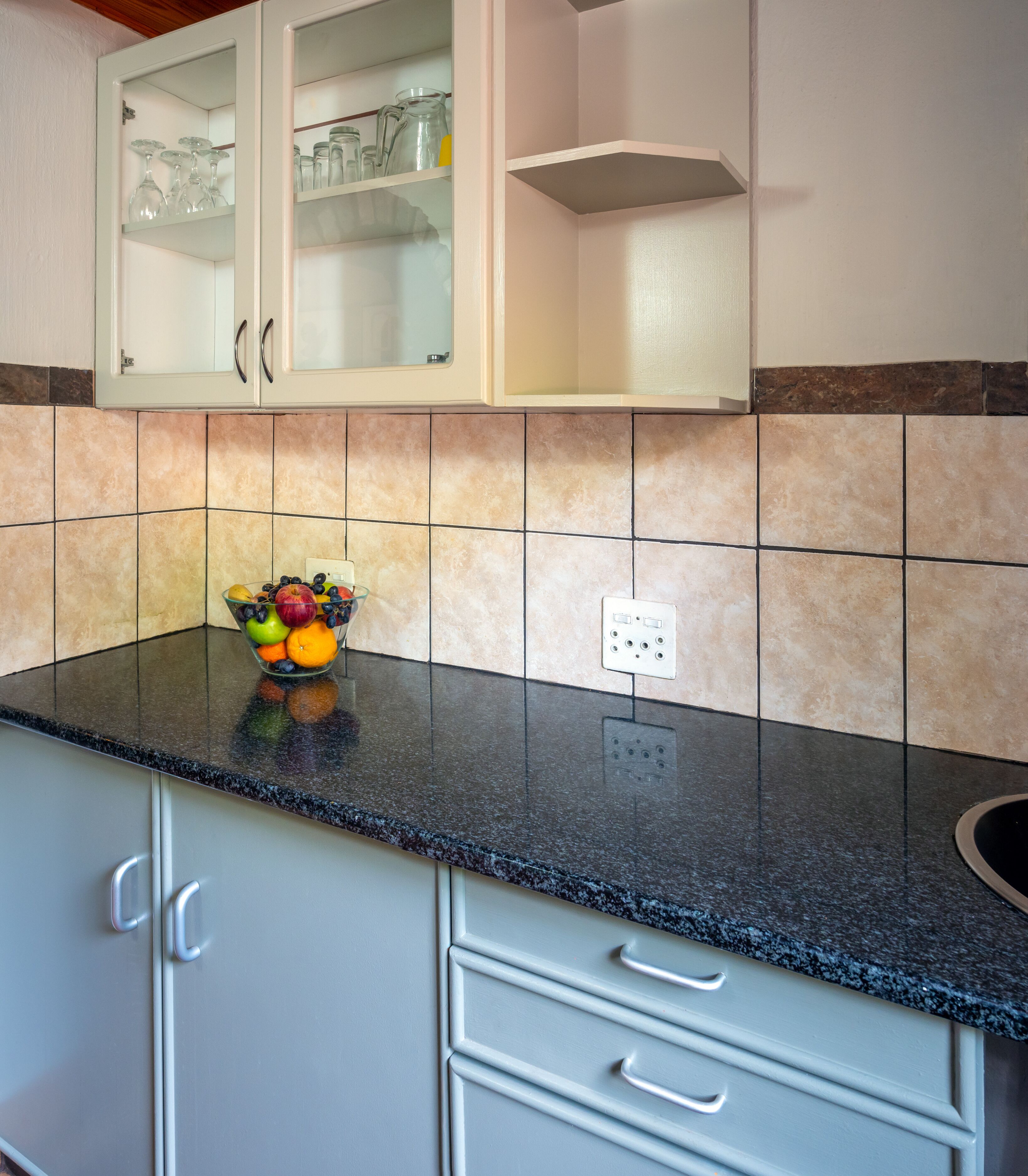 family room (cabana) | private kitchen | coffee/tea maker, electric kettle