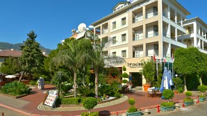 Front of property - Caligo Apart Hotel (Alanya)