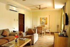 Comfort Suite | Room amenity