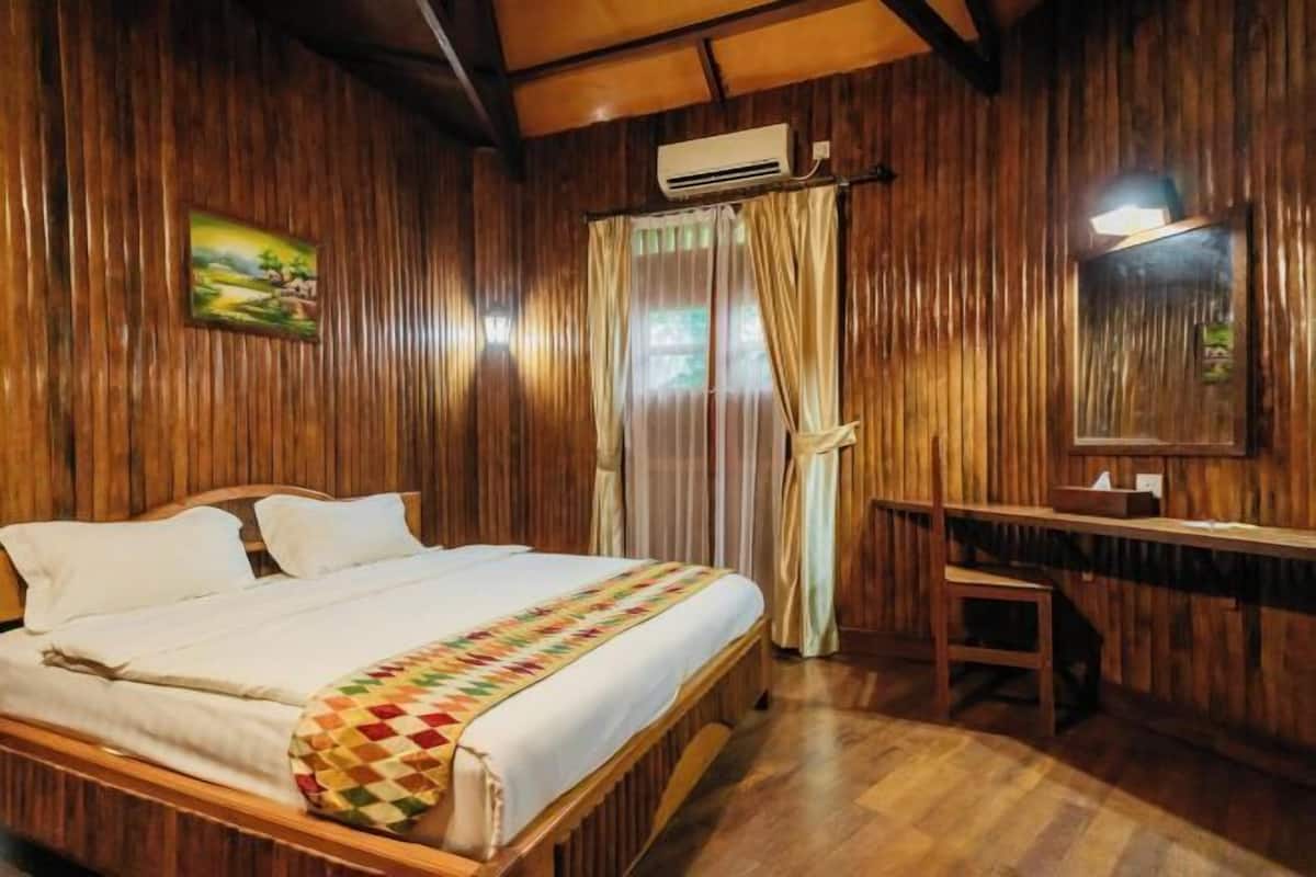 1 bedroom, minibar, in-room safe, desk