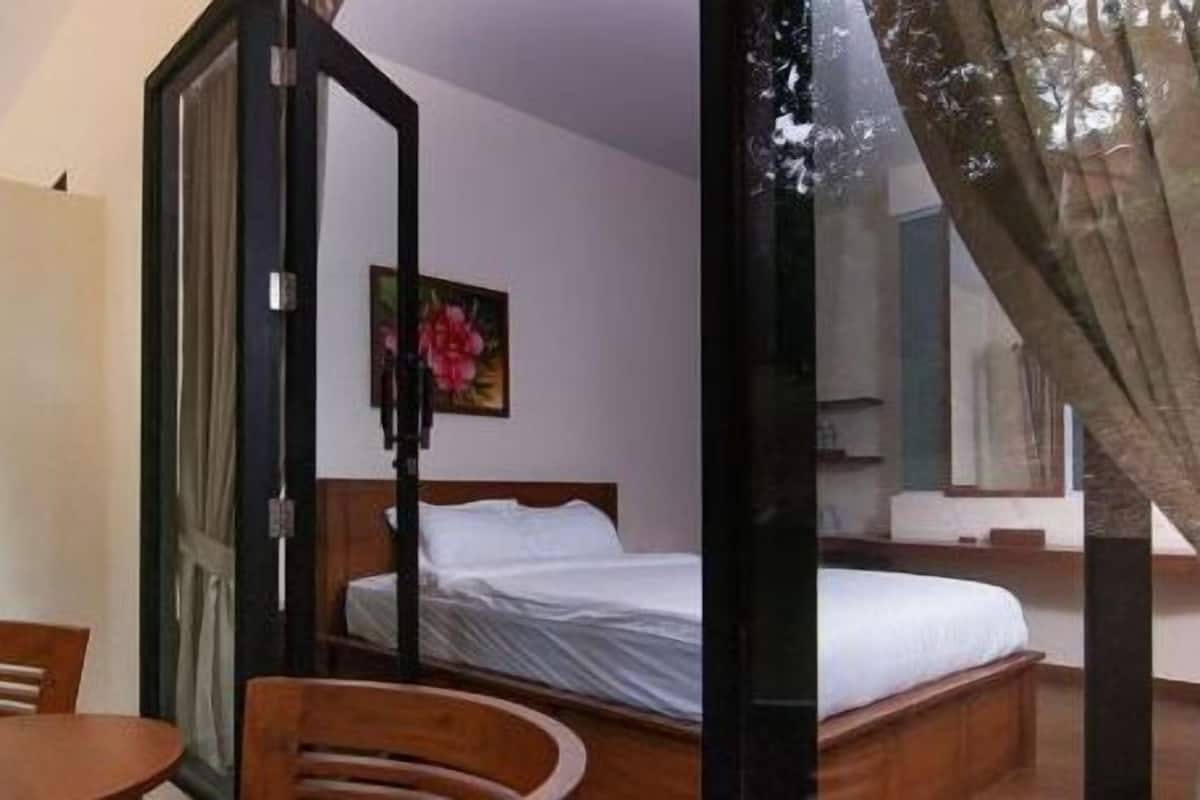 1 habitación, minibar, caja de seguridad en la habitación y escritorio