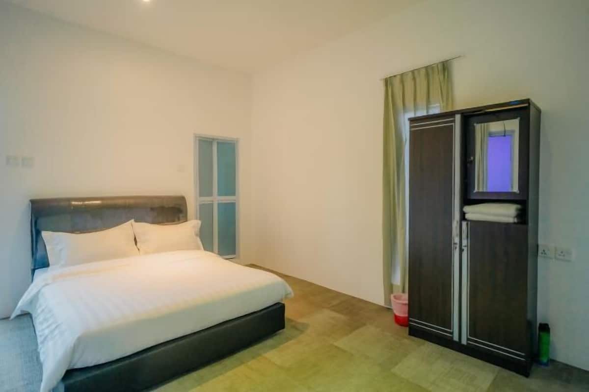 1 habitación, minibar, caja de seguridad en la habitación y escritorio