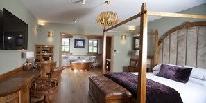 書桌、熨斗/熨衫板、免費 Wi-Fi、床單