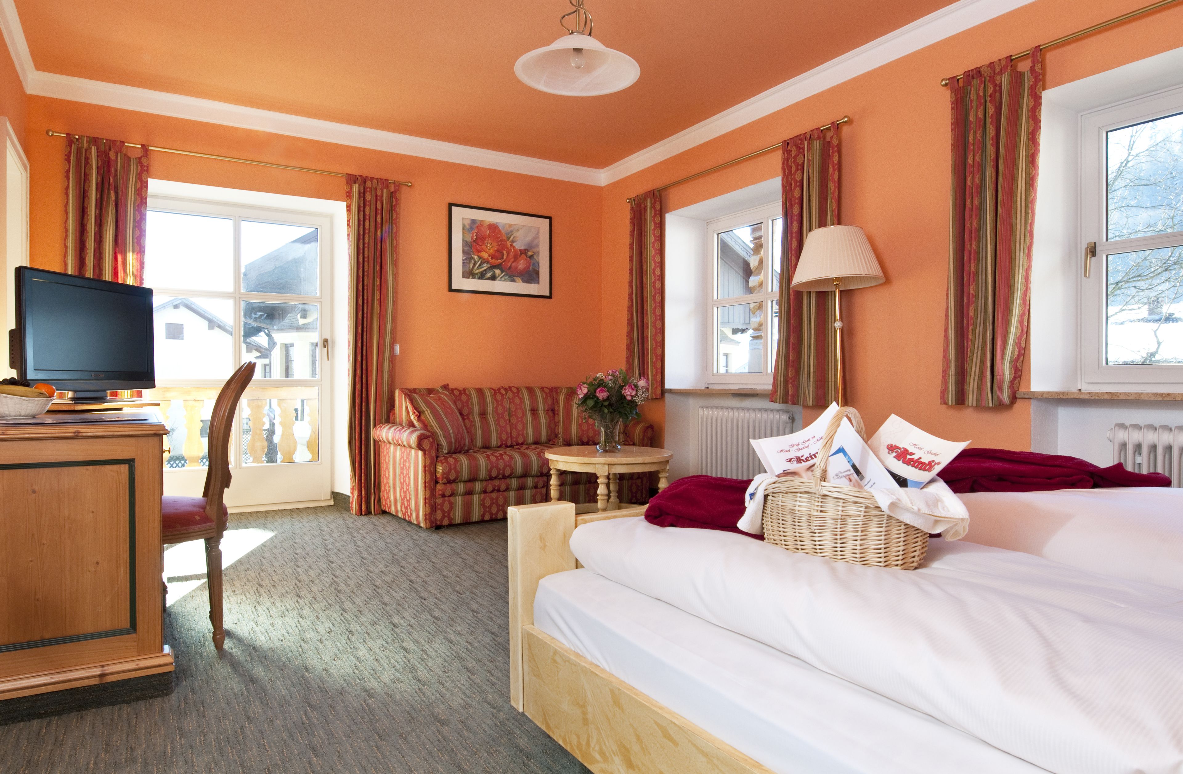 standard double room | room amenity