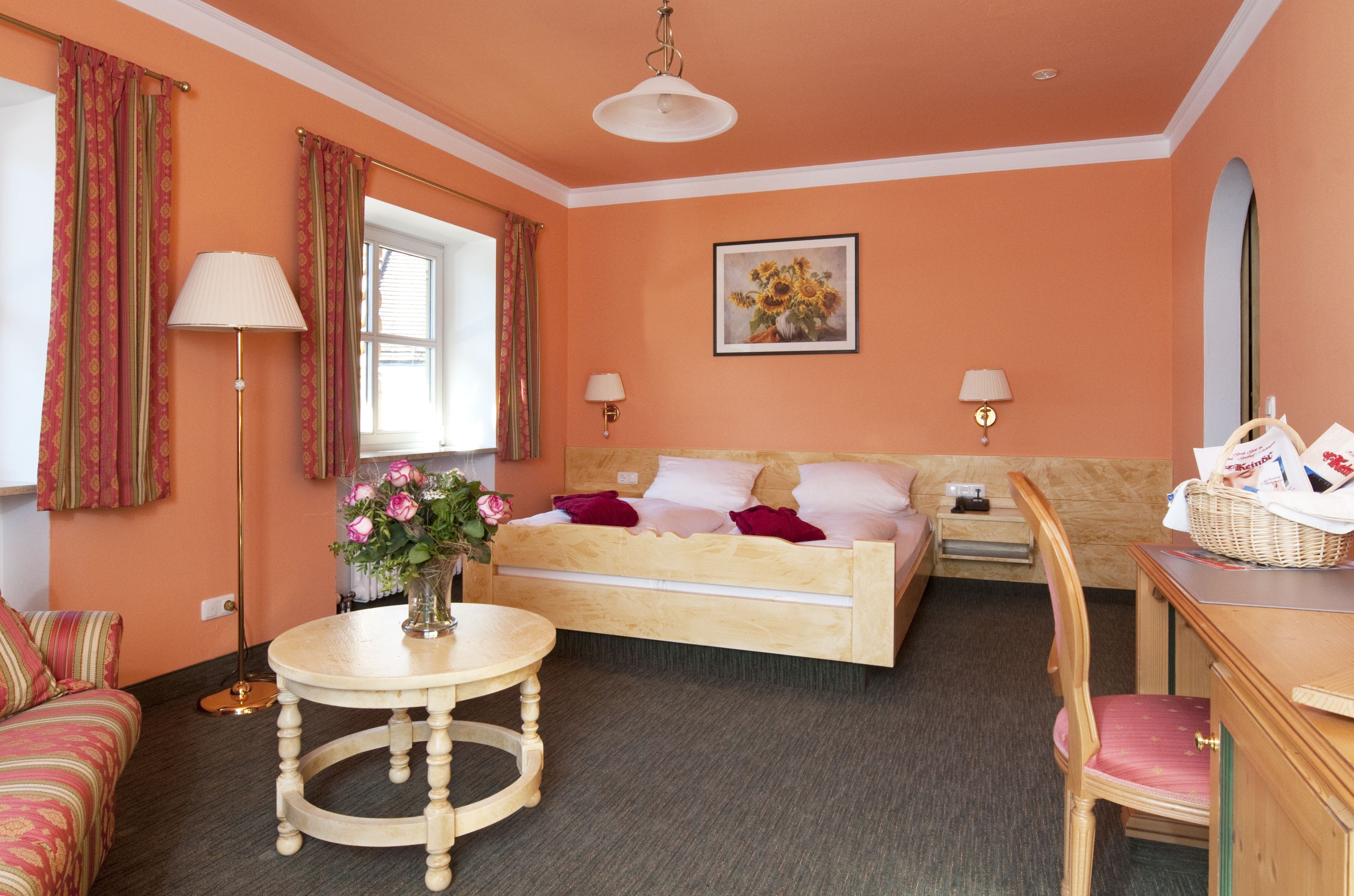 standard double room | hypo-allergenic bedding, minibar, in-room safe, blackout curtains