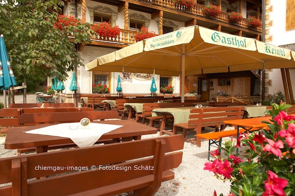 Garden - Hotel Gasthof Metzgerei Keindl (Oberaudorf)