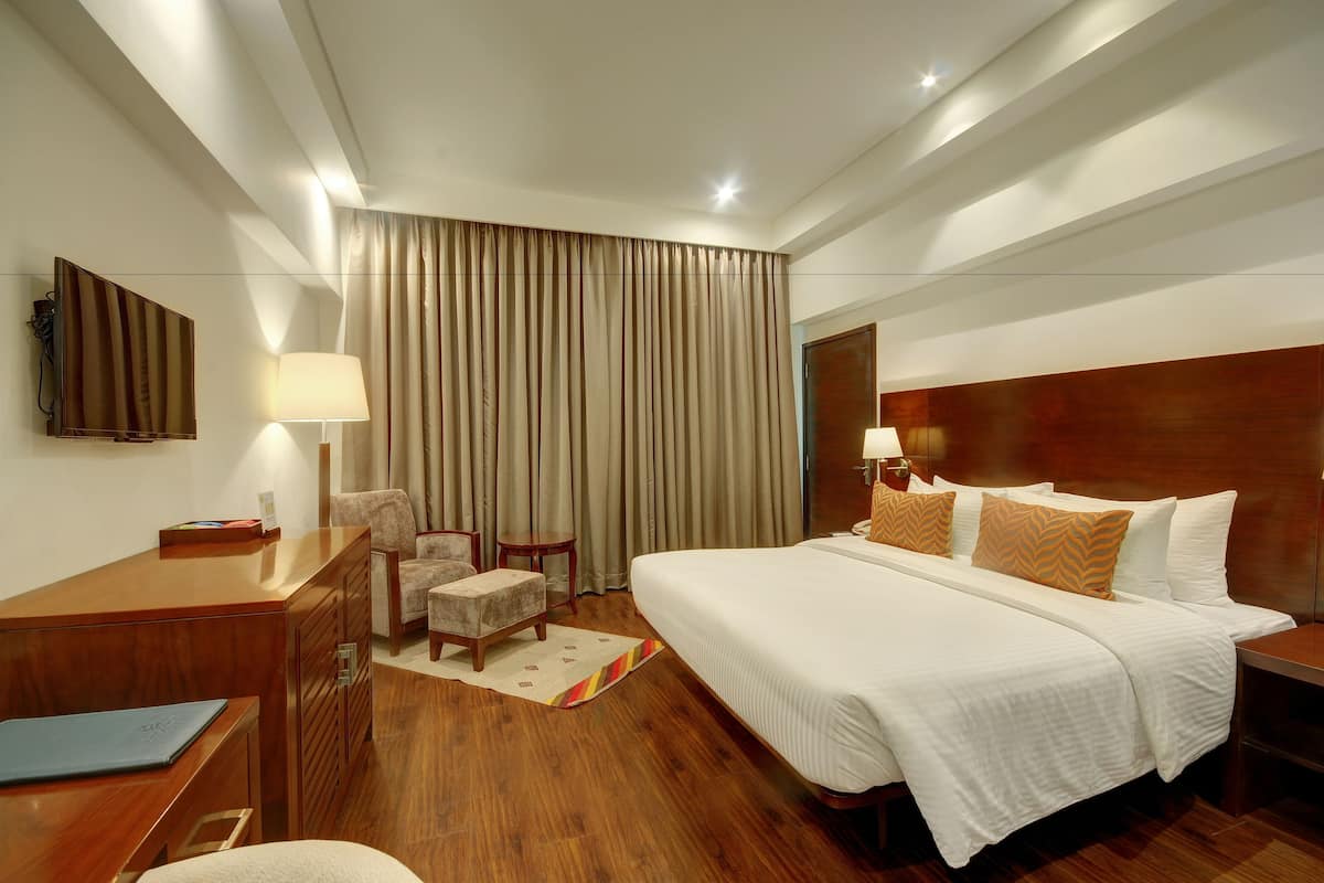 1 bedroom, minibar, in-room safe, desk
