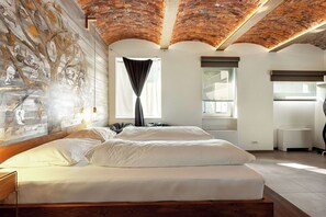 Appartement Design, 1 chambre, non-fumeur | Fer et planche à repasser, accès au Wi-Fi (inclus), literie fournie