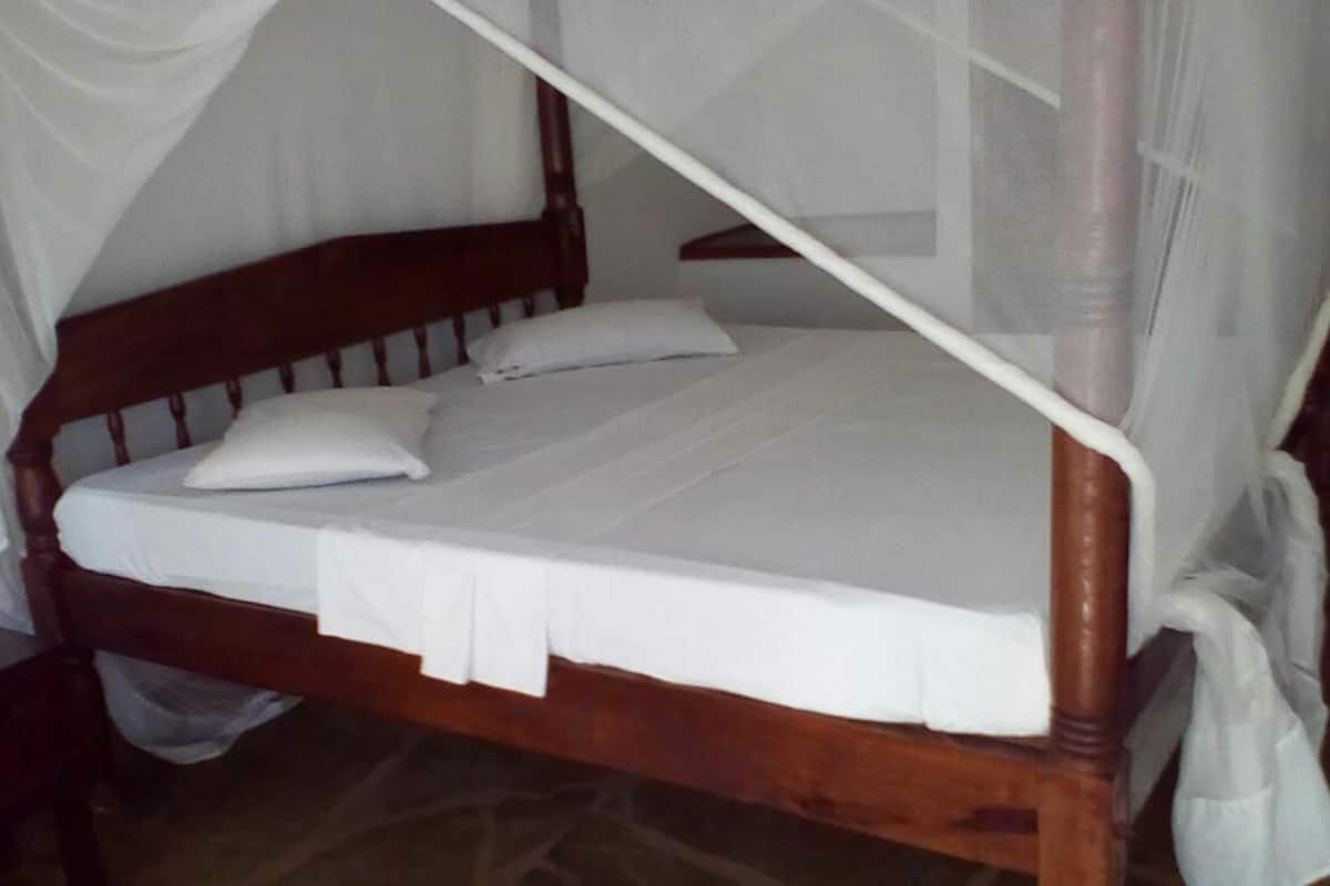 Deluxe Villa | Desk, free WiFi