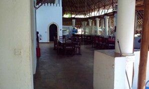 Restaurant - Rainbow Villas (Malindi)