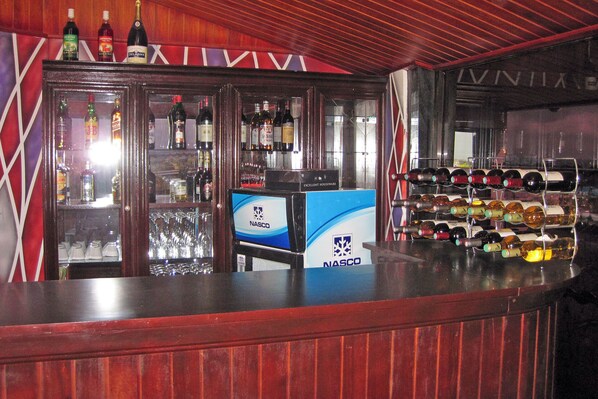 Bar (on property) - Résidence Emeraude (Abidjan)
