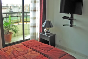 Comfort Apartment, 2 Bedrooms, Balcony, City View - Résidence Emeraude (Abidjan)