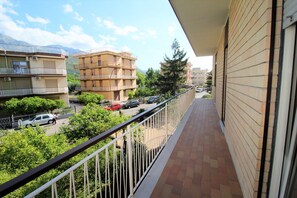 Apartment, 3 Schlafzimmer | Balkon