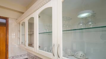 Apartment, 1 Bedroom | Private kitchen | Stovetop, coffee/tea maker, electric kettle