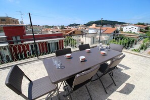 Apartment, 2 Schlafzimmer | Terrasse/Patio