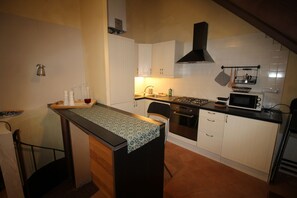 Private kitchenette - Casa Flora (Formia)