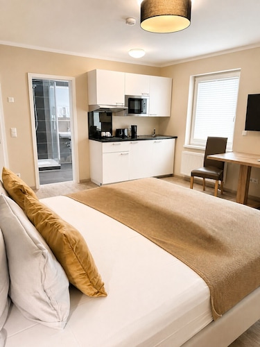 Hotel Select Suites & Aparts