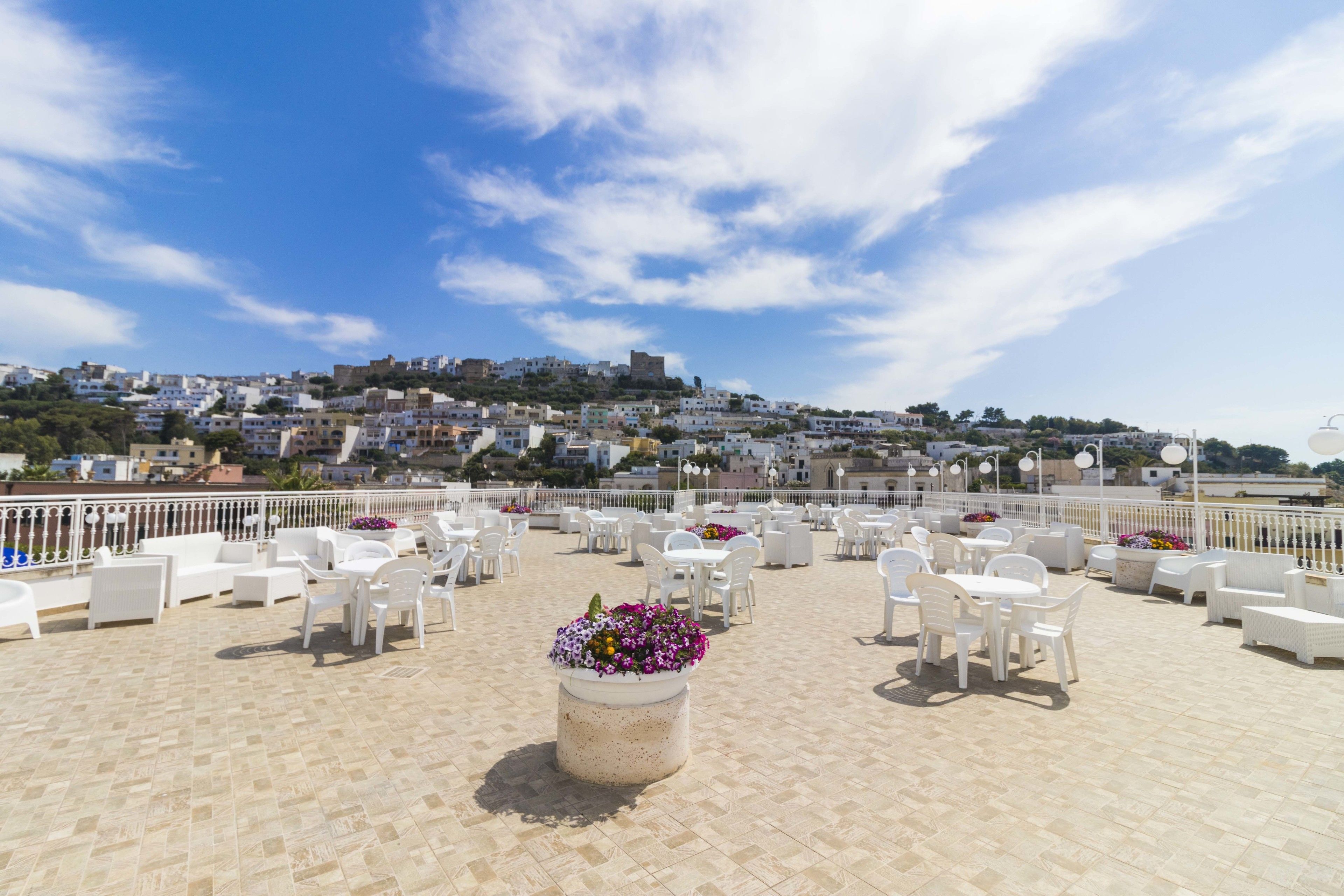 outdoor banquet area
