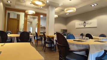 Dagelijks à la carte ontbijt inbegrepen