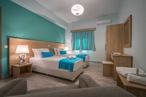 Deluxe Villa, 3 Bedrooms, Private Pool (Ftelia) | Egyptian cotton sheets, premium bedding, Select Comfort beds