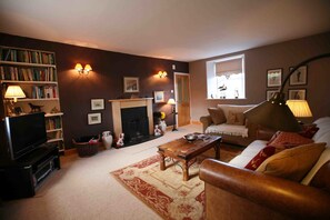 Lobby sitting area - Shian Cottage B&B (Dunkeld)