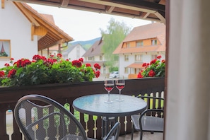 Comfort Room, Balcony | Terrace/patio