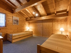 4 camere, Wi-Fi gratuito, lenzuola