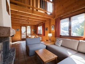 Flat-screen TV, fireplace