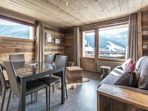 Interior - 4★ Apartment, 5 pers, ski-in/ski-out, near center (La Clusaz)