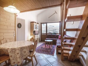 Interior - 3-room apt for 6, near shops, pets allowed (La Clusaz)