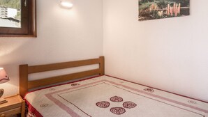 1 غرفة نوم وملاءات أسرّة