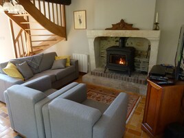 Suite, 2 Bedrooms | Living area | Flat-screen TV, DVD player