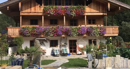 Haus Anni im Paradies