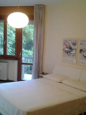 Apartment, 1 Bedroom | Free WiFi