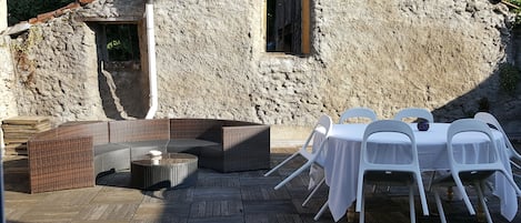 Deluxe Double Room, Garden Area | Terrace/patio