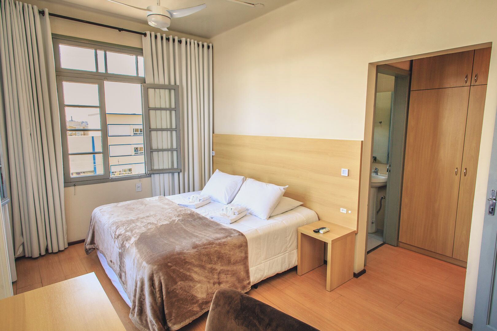 Desk, free WiFi, bed sheets