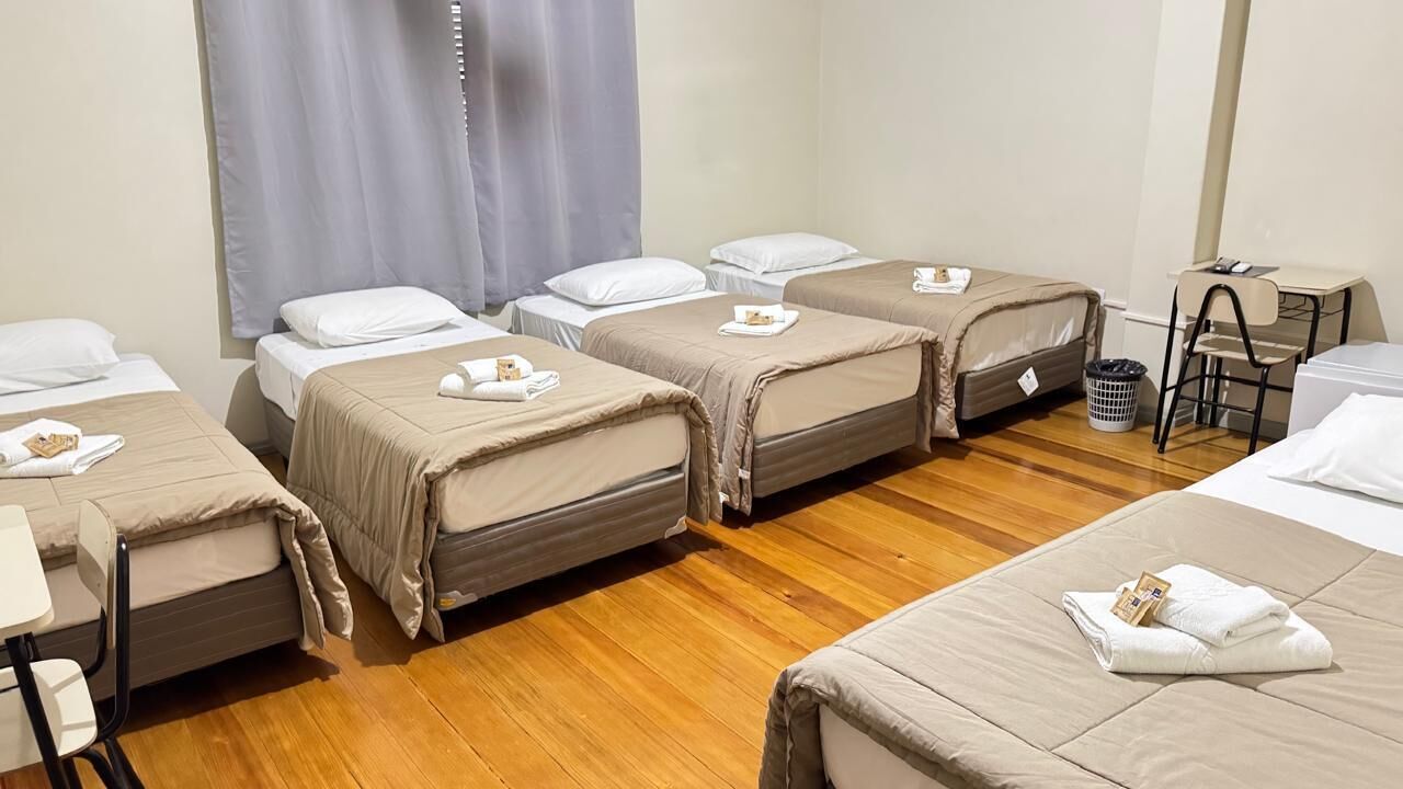 Desk, free WiFi, bed sheets