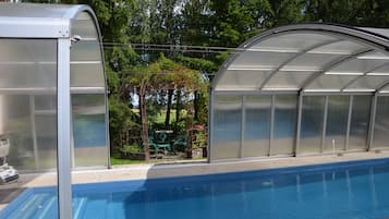 Seasonal outdoor pool