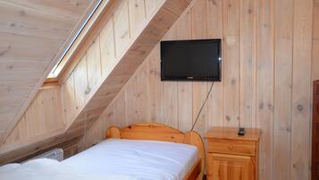 Apartemen (Magdalena) | 1 kamar tidur, setrika/meja setrika, dan tempat tidur bayi gratis