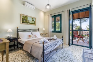 Family Villa, Partial Sea View | 2 bedrooms, Frette Italian sheets, individually decorated, desk - Skopelos Country House Diamantis & Chrisi (Skopelos)