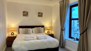 Insonorización, tabla de planchar con plancha y wifi gratis